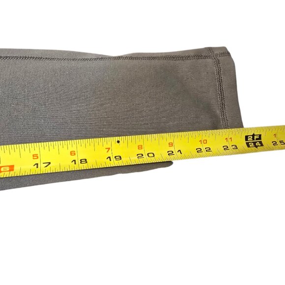 3 for $35 AERO Army Green Leggings sz M - Picture 8 of 9